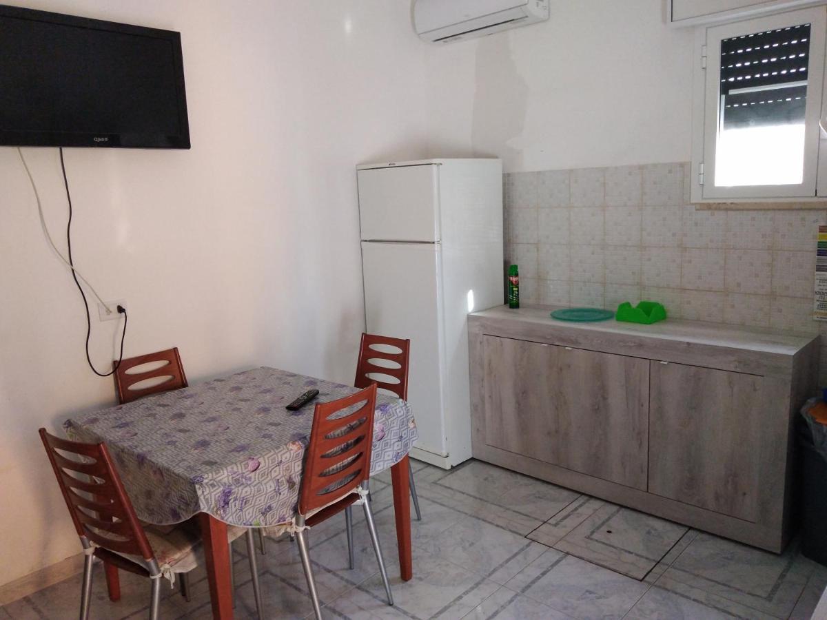 מארוג'ו Casa Gialla Mare Del Salento מראה חיצוני תמונה